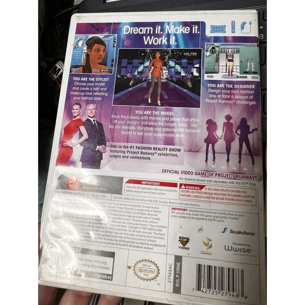 027-008 Project Runway Nintendo Wii Video Game w/ Manual Case Damage‎